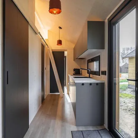 Tiny House With Air Conditioning In - Tuin Keet - 17 * Oud Ade
